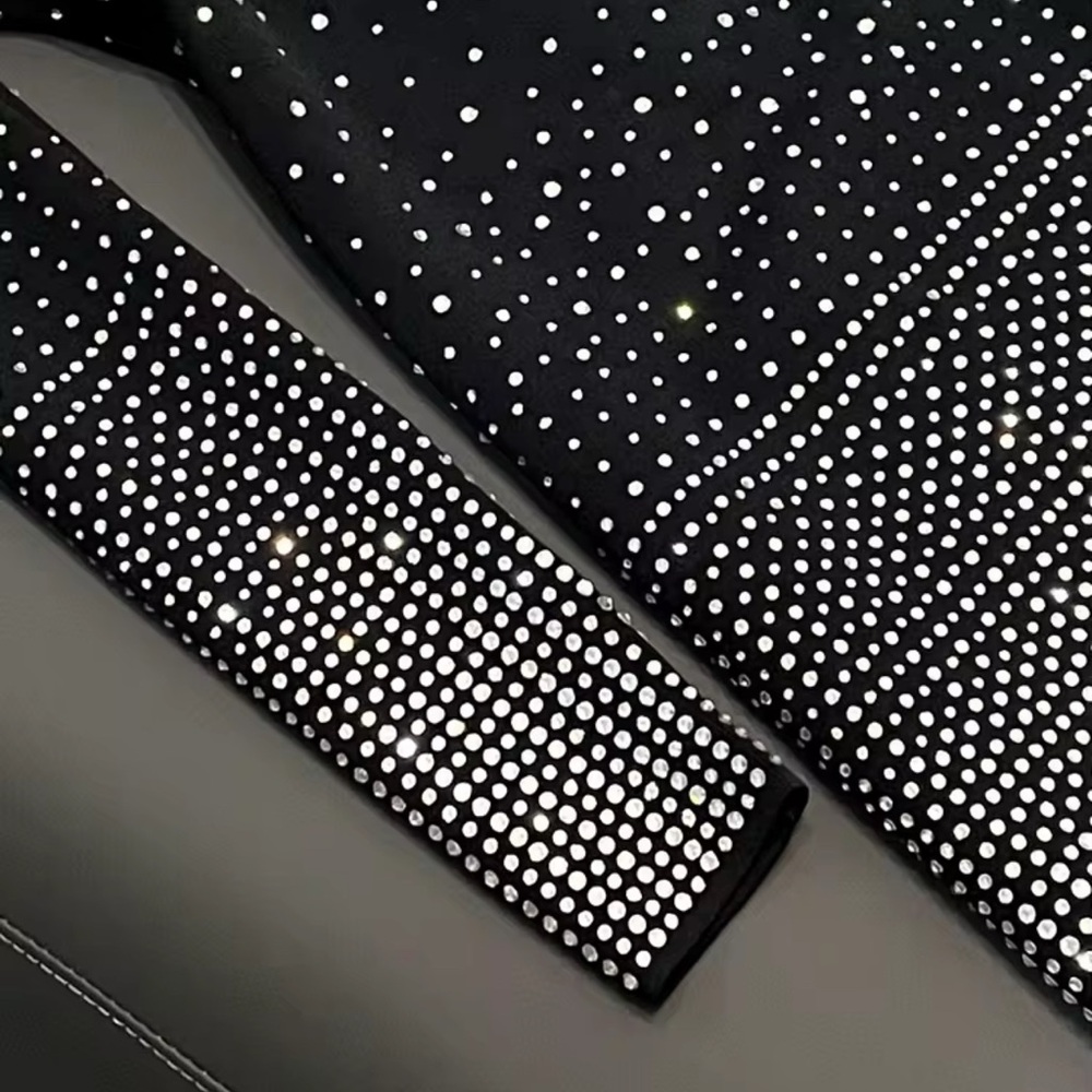 Luxurious Black Mini Evening Dress Covered in Sequins - Picture 5 of 8